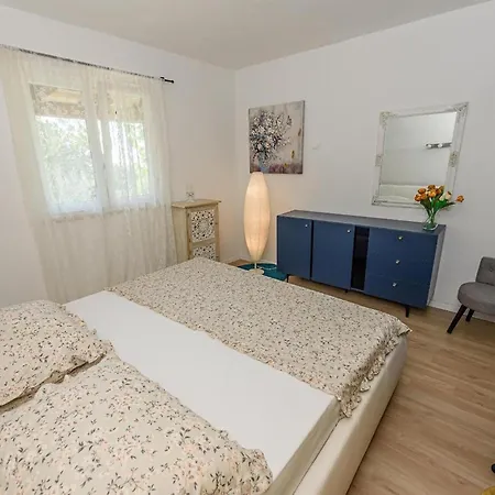Awesome In With View Holiday home